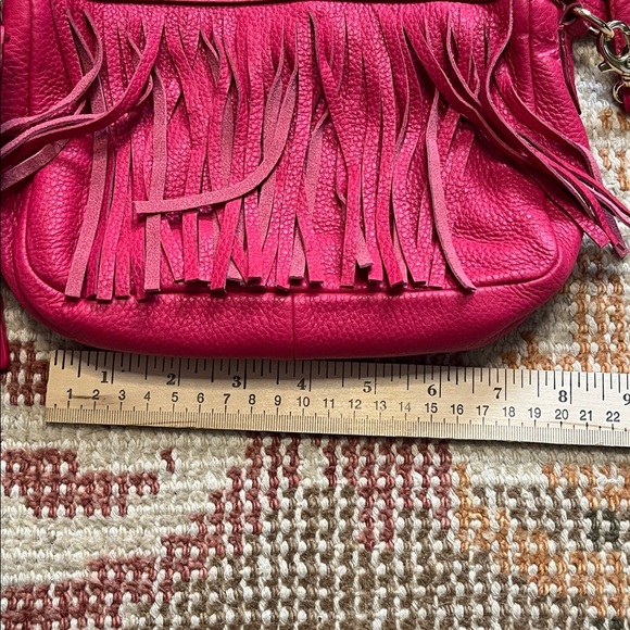 NWOT Fossil Sydney Fringe Leather Crossbody Pomegranate - Picture 7 of 10